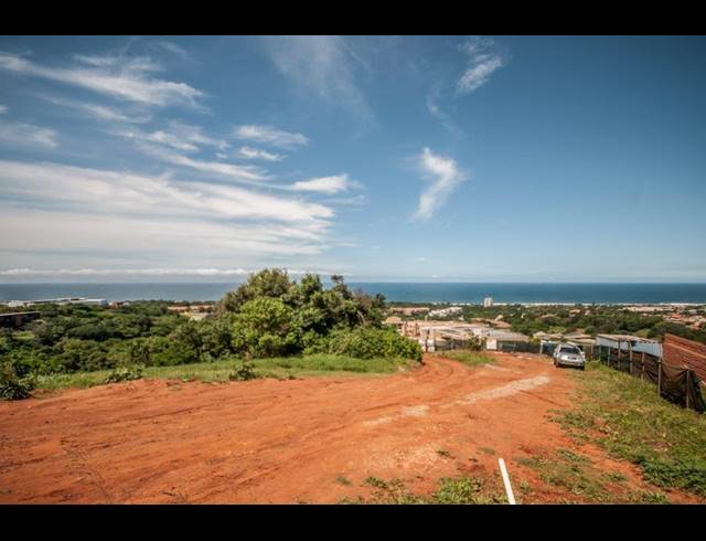 856M² VACANT LAND FOR SALE IN LA LUCIA RIDGE